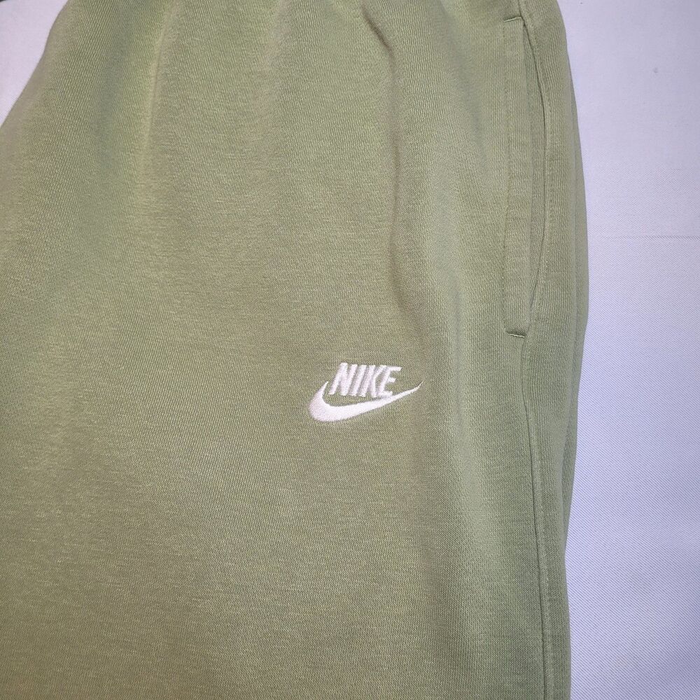 Nike Pants Mens XL Green Club Fleece Sweatpants Joggers Swoosh BV2671 - Picture 2 of 14
